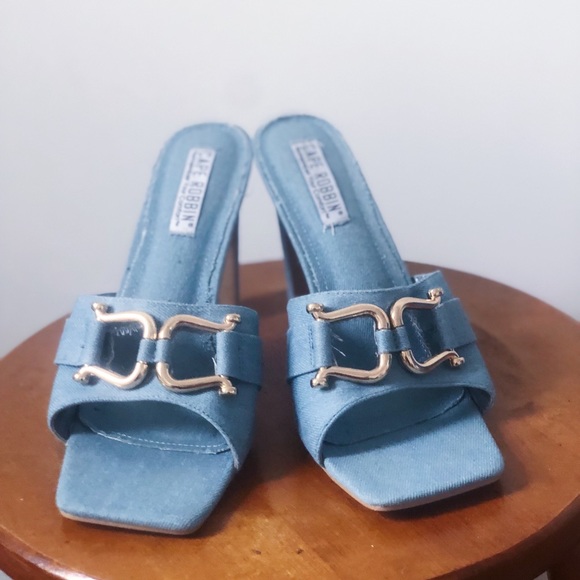 Cape Ribbon Denim Square Toe Heel - Picture 3 of 3